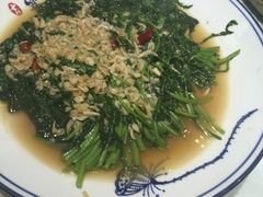-鲁班小馆(政四街店)