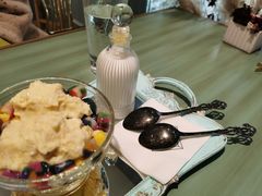 榴莲鲜果捞-鲜果盒子(会展店)