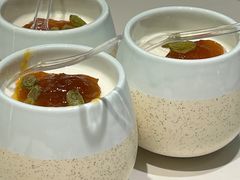 阿里疆杏酱酸奶-阿里疆Alijiang·丝路美食·异域风情·清真(长楹天街店)