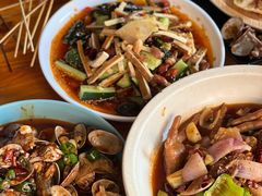 -六福烧烤酒馆(秦隆步行街店)