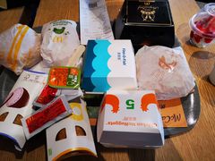 -麦当劳(展览路店)