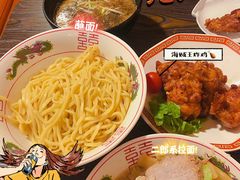 -拉面莊夢語＆中华料理八椿