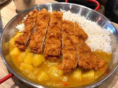 咖喱鸡排饭-炒码先生·韩餐炸鸡披萨(西塔店)