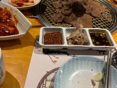 -唯成•韩国炭火烤肉 유성고기