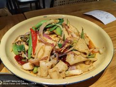-十三式重庆江湖菜(金茂览秀城店)