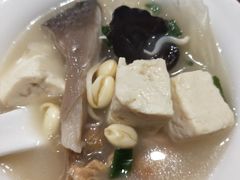 -郑庄脂渣海鲜楼(九水路店)