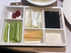 -鸭王烤鸭店(三里河店)