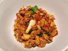 -佬麻雀·新湘菜(东方宝泰店)