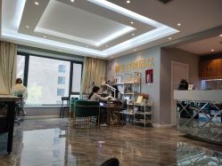 -潮店·溯美日式轻奢美睫馆