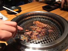 松阪牛肉拼盘-松阪牛焼肉M(法善寺横丁店)