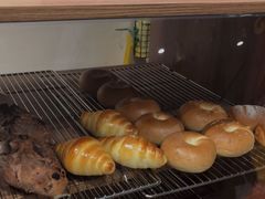 -沁屋面包店(人民东路店)