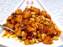 -峨嵋酒家总店(车公庄店)