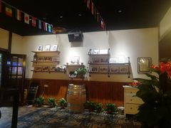 -麦落精酿啤酒餐吧(先农大院店)