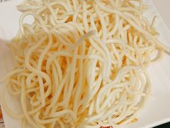 -黄记煌三汁焖锅(新佳丽江汉路店)