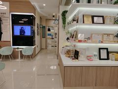 -维乐口腔(美维云门诊陆家嘴店)