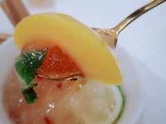 蔓越莓桃胶银耳-炖物24章·顺时轻养茶(杭州大厦店)