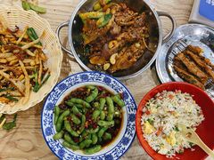 -江城燕子大排档(江汉路步行街店)