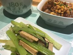 -老乡鸡(亚夏汽车城同创科技园店)