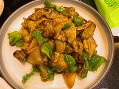 地三鲜-张包铺(关东古巷店)