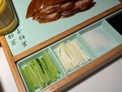 -荷塘秋月·本帮江浙菜(国权路店)