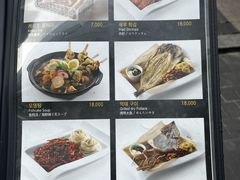 -BHC炸鸡(明洞总店)