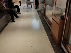 -柏乐口腔医院·舒适化无痛种植牙中心(东盟商务区院)