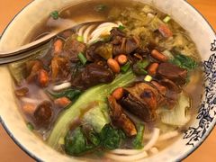 麻辣牛腩粉-龙记桂林米粉(华侨城店)