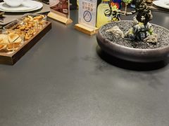 -忆江南·临江鱼馆