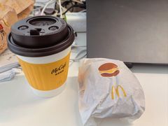 -麦当劳(杭州西湖银泰百货店)