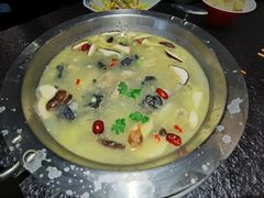 -城南老友羊蝎子火锅(花乡奥莱店)