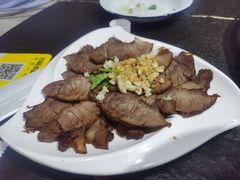 -缘福乡村铁锅炖民宿(八达岭店)