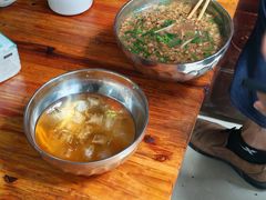 -正宗杨记普洱酸醋米线(总店)