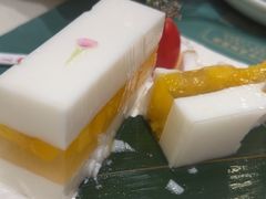 -悦得闲广式点心茶楼(蓝鲸世界店)