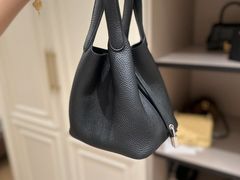 -聚云奢二手奢侈品黄金手表包包回收·中古店(三里屯总店)