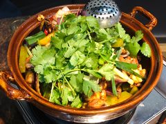 -胡须佬鸡煲四季火锅(龙珠大道店)
