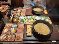 -银米·云南传统过桥米线(双廊黑金冠店)