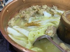 -朴小妹人参鸡汤火锅(长白山万达店)