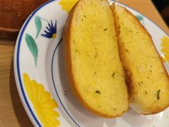 特制蒜香面包块-萨莉亚意式餐厅(三号湾广场店)