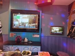 -唯爱KTV聚会餐厅(仙林东城汇店)