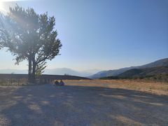 -鬼笑石后山停车场