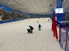 -长沙湘江冰雪世界