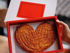 -Salon de The de Joel Robuchon(外滩18号店)