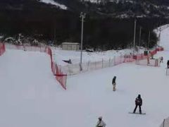 -鳌山滑雪度假区