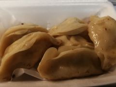 -黄阿姨锅贴大王(万航渡路店)