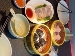 -蝴蝶里·粤菜·点心(滨江龙湖店)