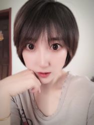 -BULB STUDIO 巴柏明星发型工作室