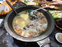 -双廊杨记石锅鱼石锅牛肉