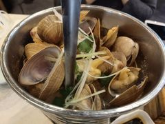 一桶蚬子-渔娘渔家丹东海鲜(东直门店)