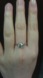 -威德钻石-克拉钻大本营(南京东路店)