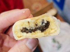 黑芝麻果仁馅饼-赵记素斋·绿豆馅饼(钟楼小区店)